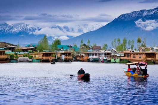 dal-lake