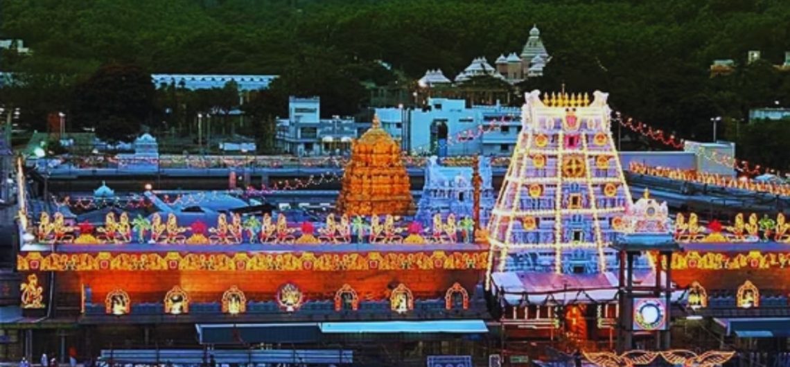 India, Spiritual, Pilgrimage, best temples, religious tourism, holy rivers, yoga, meditation, varanasi, rishikesh, tirupati, bodh gaya, amritsar, mysore, puri, shirdi