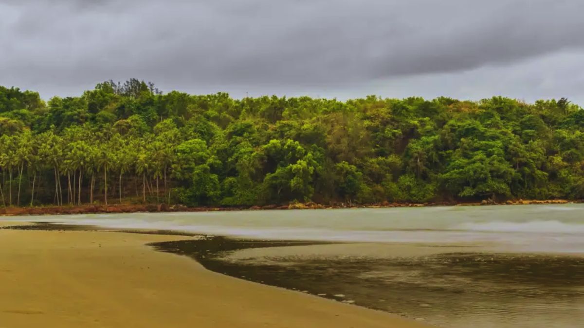 offbeat adventure destinations in India, adventure travel in India, hidden travel gems India, unexplored adventure places in India, lesser-known adventure destinations India, adventure tourism India, offbeat destinations India, adventure getaways India, Mechuka Arunachal Pradesh travel, Ziro Valley trekking, Dandeli rafting Karnataka, Betul Goa adventure, Kanthalloor Kerala travel, Valparai Tamil Nadu wildlife, Mawlynnong and Dawki Meghalaya, adventure holidays India, best offbeat travel places India, hidden Himalayan destinations, adventure trips India, eco adventure travel India, adrenaline rush destinations India, undiscovered travel spots India, nature adventure India, remote travel destinations India, mountain trekking India, river rafting India, jungle camping India, adventure seekers India, offbeat places to visit in India, travel beyond Goa and Ladakh, alternative adventure destinations India