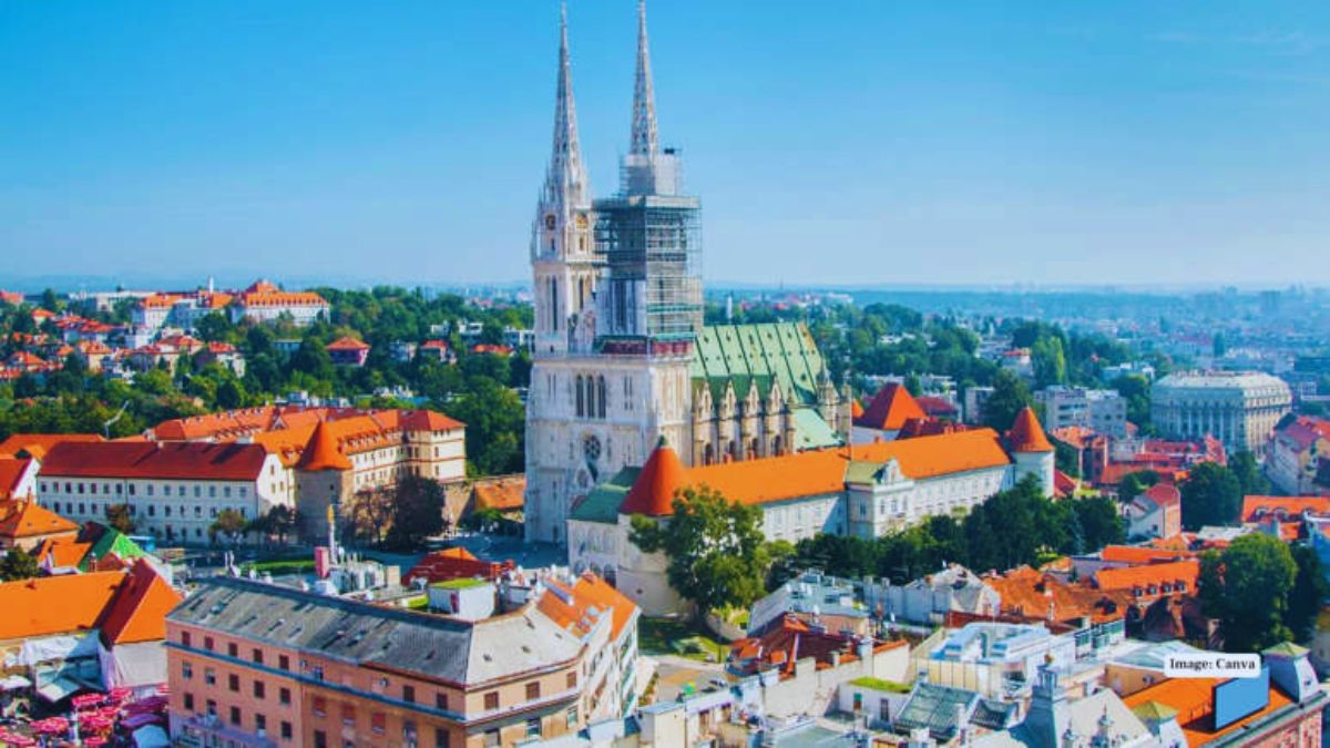 Christmas 2025 destinations, best Christmas markets 2025, Christmas travel guide 2025, top winter destinations, Christmas holidays Europe, festive cities 2025, best places for Christmas, Christmas vacations 2025, winter travel ideas, Christmas in London 2025, Christmas in Amsterdam 2025, Christmas in Strasbourg, European winter holidays, Christmas travel ideas, snowy Christmas destinations, holiday markets 2025, best places to visit in December 2025, Christmas trip ideas, Christmas tourism 2025, winter wonderland destinations